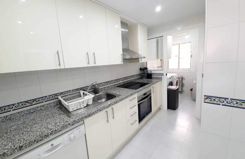 Castillo de Sabinillas Apartamento | Duquesa Village-Luxury apartment with sea & golf views