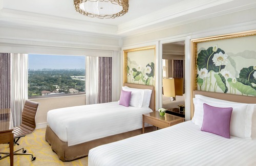 San Lorenzo Hotel | Dusit Thani Manila