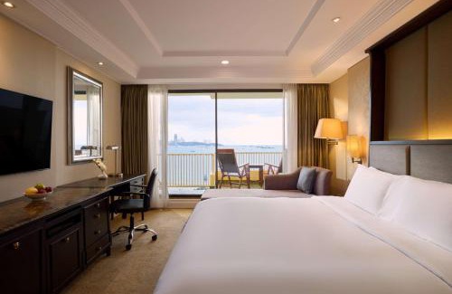 Pattaya Bay Complejo | Dusit Thani Pattaya