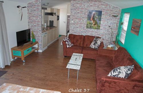 's-Gravenzande Chalet De Esquí | dutchduochalet37