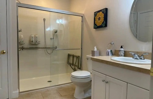 Duxbury Casa | Duxbury Getaway! Location+Charm!