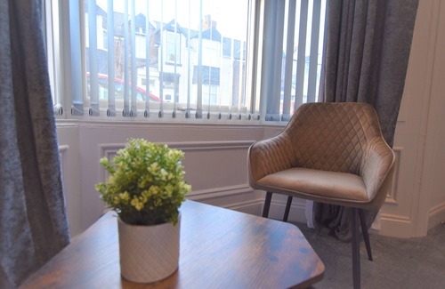 Sunderland Casa | Dwell Living Central Stylish 4BD Contractor Family Friendly