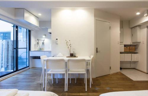 Honmachi Apartamento | Dwell Urban 2B