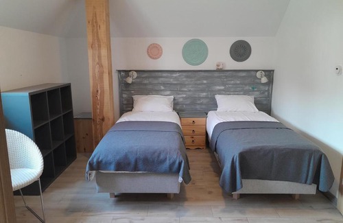 Janowiec Cama Y Desayuno | Dworek Akacja uslugi hotelarskie