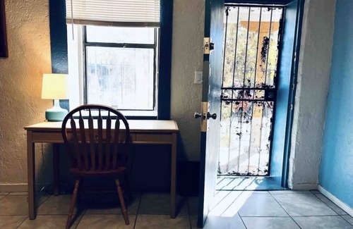 Barelas Casa | Dwtn Bungalow A, Pet Friendly