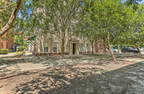 River District Apartamento | Dwtn Condo 4 Blocks to The Wilmington Riverwalk!
