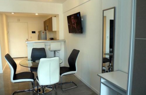 Parque Patricios Apartamento | DZAIN 2- PISCINA, cochera, gym, parrilla, playroom, cerca de todo