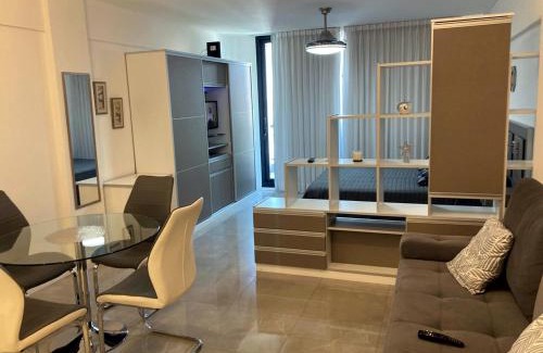 Parque Patricios Apartamento | DZAIN 2- PISCINA, cochera, gym, parrilla, playroom, cerca de todo