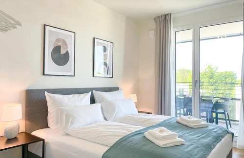 Antonsviertel Apartamento | E&K living - 6 pers - design apartment - fair - SKY-TV - parking