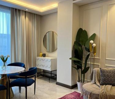 Gulberg Apartamento | E-suites Gulberg Lahore