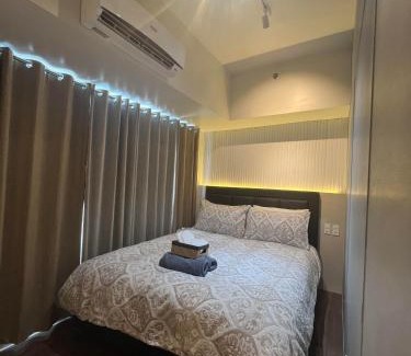 San Antonio Apartamento | E & T Homecations 2 Bedroom Apartment at SMDC Air Residences