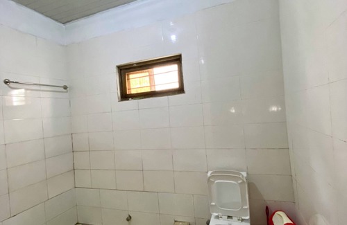Elmina Casa | E-Town City Guest House
