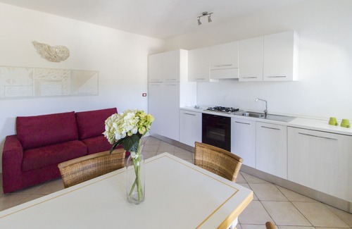 Baja Sardinia Apartamento | Ea Bianca Trilo 2Km From The Beach, Baja Sardinia, Italy