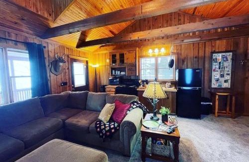 Eureka Springs Chalet De Esquí | Eagle Crest cabin, White river view with hottub