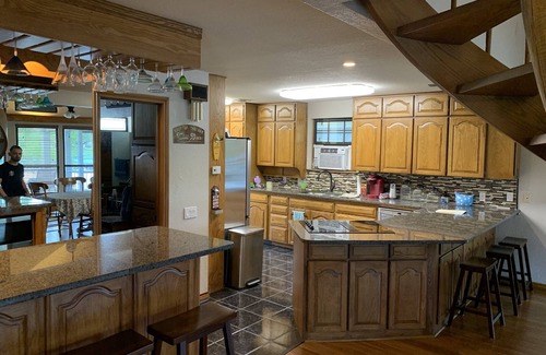 Lake Country Casa | Eagle Mountain Lake Front Home, with Dock! Amazing Location 3 Bed, 2 Bath
