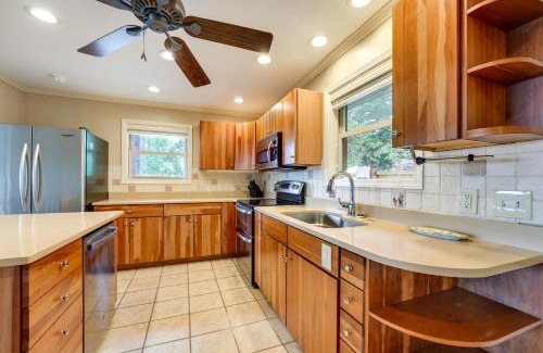 Eagle Rock Casa | Eagle Rock Gem on Table Rock Lake with Decks and Grill