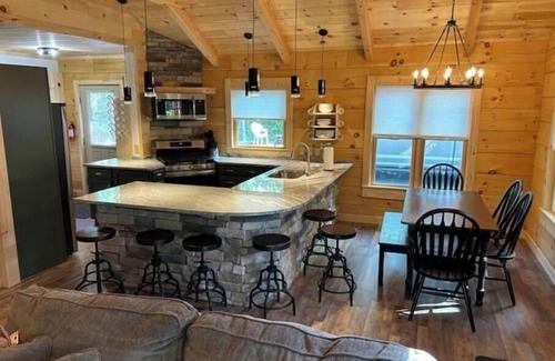 Wardensville Cabina | Eagle Roost