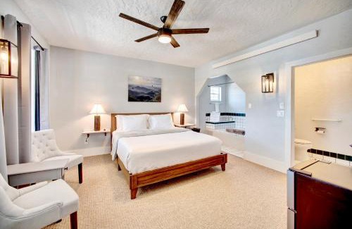 Custer Cabina | Eagle’s Landing Lodge