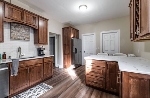 La Crosse Casa | Eagles Landing: A remodeled house with many modern updates!