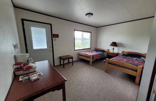 Sturgis Cabina | Eagles Landing Campground