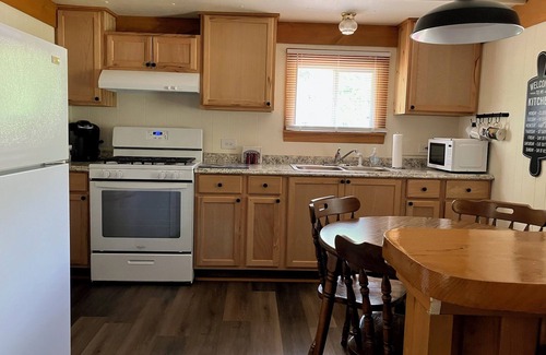 Luther Casa | Eagles Nest. - Near fishing, ORV trails, National Forest