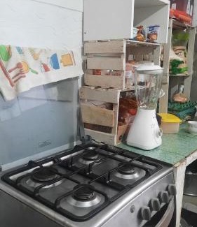 Callao Otro | Eapacio para carpa o bolsa de dormir I CAMPING BAJO TECHO a 13 minutos del Airport TTTTT No se proporciona cama I Traer su equipo de descanso colchón inflable y sleeping TTTTTTT con acceso a COCINA Y BAÑO compartido
