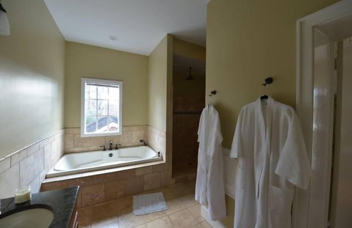 Rocky Mount Cama Y Desayuno | Early Inn at the Grove