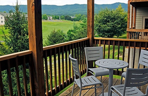 McGaheysville Villa | Early Morning Check-Massanutten-Woodstone Meadows- 2Bed /2 Bath-Full Kitchen