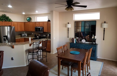 Surprise Casa | * ESPECIAL DICIEMBRE * $ 2200 Incluye servicios públicos
