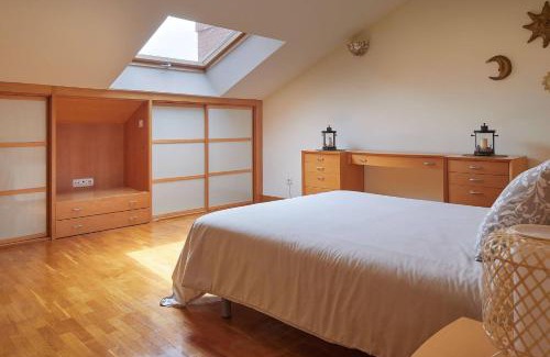 Zarautz Apartamento | EARRA - Salbide Duplex - Garaje, 7 min de la playa