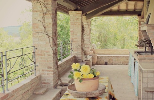 Avigliano Umbrio Villa | EARTHQUAKE COUNTRY HOUSE # 1 "Il Boschetto"