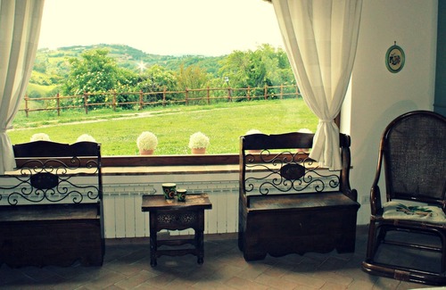 Avigliano Umbrio Villa | EARTHQUAKE COUNTRY HOUSE # 1 "Il Boschetto"