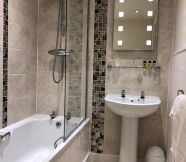 Banbury Casa | Easington Guest House