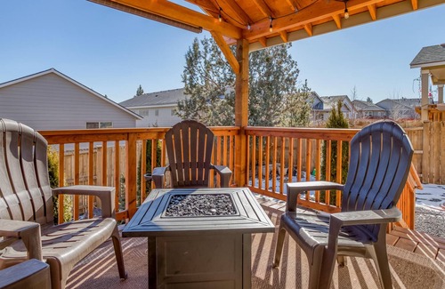 Mountain View Casa | East Bend Beauty