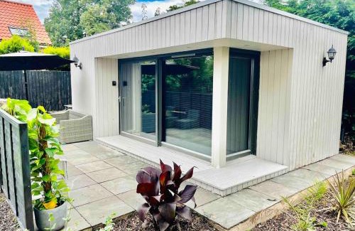 Stoke Bardolph Casa | East Bridgford Summerhouse Inc Spa and Treatments