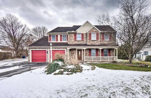 East Earl Casa | East Earl Retreat with Hot Tub Less Than 4 Mi to Town!