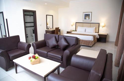 Sweimeh Hotel | East hotel