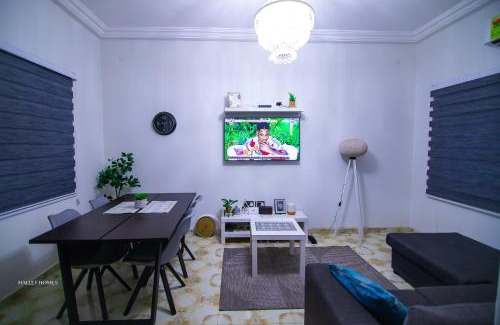 Accra Apartamento | East Legon Luxury Stay - AC, Wifi, Netflix