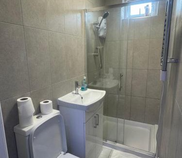Lea Bridge Apartamento | EAST LONDON APARTMENTS SELF check in
