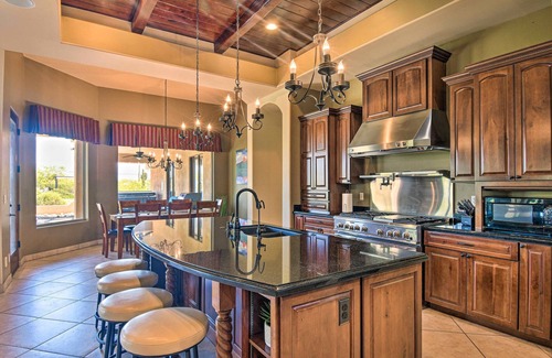 East Mesa Casa | East Mesa Desert and Mountain Views: 5BR, Pool