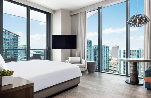 Brickell Hotel | EAST Miami