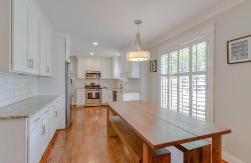 Inglewood Casa | East Nashville Paradise 4 Bedroom Large Backyard