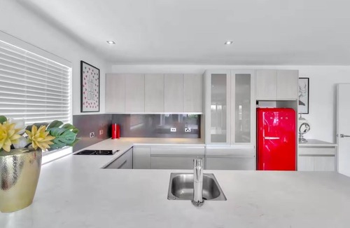 Bucklands Beach Casa | East Nest Home stay