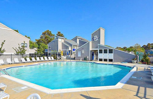 Fenwick Island Condominio | East of the Sun condo with WiFi, central AC, pool and tennis - walk to beach