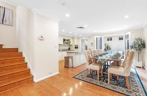 East Perth Casa | East Perth Luxury Waterfront Retreat