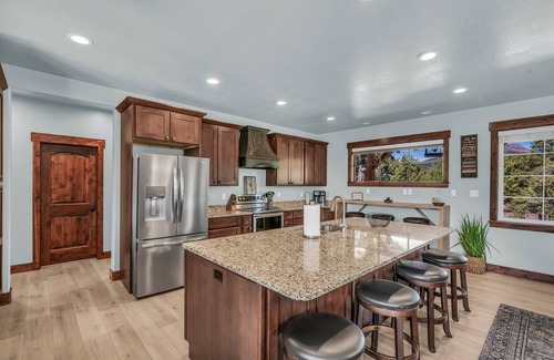 Zion National Park East Entrance Casa | East Zion Mesa Retreat| Luxury Meets Adventure