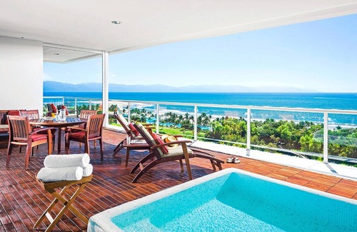Las Jarretaderas Villa | AÑOS NUEVOS Jr. Vi; FEBRERO 1 BDRM LOFT!, PRIMAVERA 3 BDRM LOFT!, PASCUA 2 BDRM MV