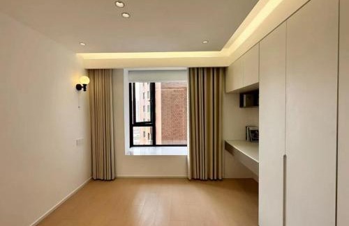 Jing'an Apartamento | Eastern Hub - Jing'an Temple Branch Shanghai Hanlin Mansion Jing'an Temple Nanjing West Road Henglong Plaza Jiuguang Center Mall