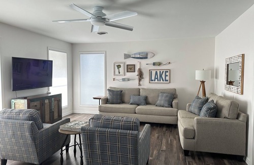 Iuka Cabina | Eastport Cabin 2 - Pickwick Lake - Marina Views