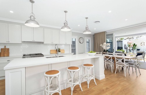 Catherine Hill Bay Casa | Eastport - Luxury Beach Retreat with Pool & Views, Eastport - Luxury Beach Retreat with Plunge Pool